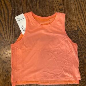 Lululemon Train to be Tank size 6